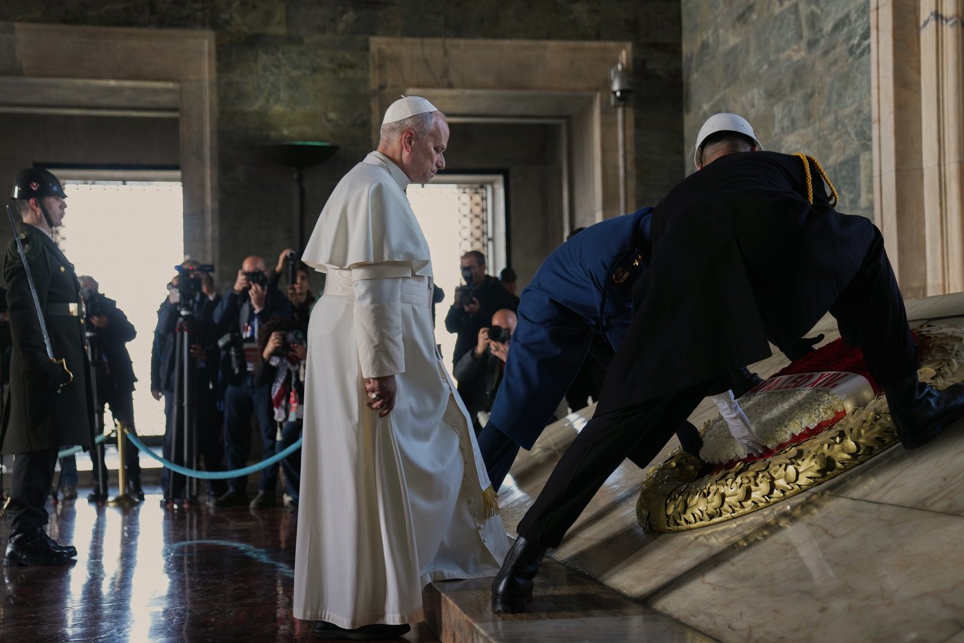 The Latest: Pope Leo XIV brings messages of peace and Christian unity on trip to Turkey and Lebanon | iNFOnews.ca