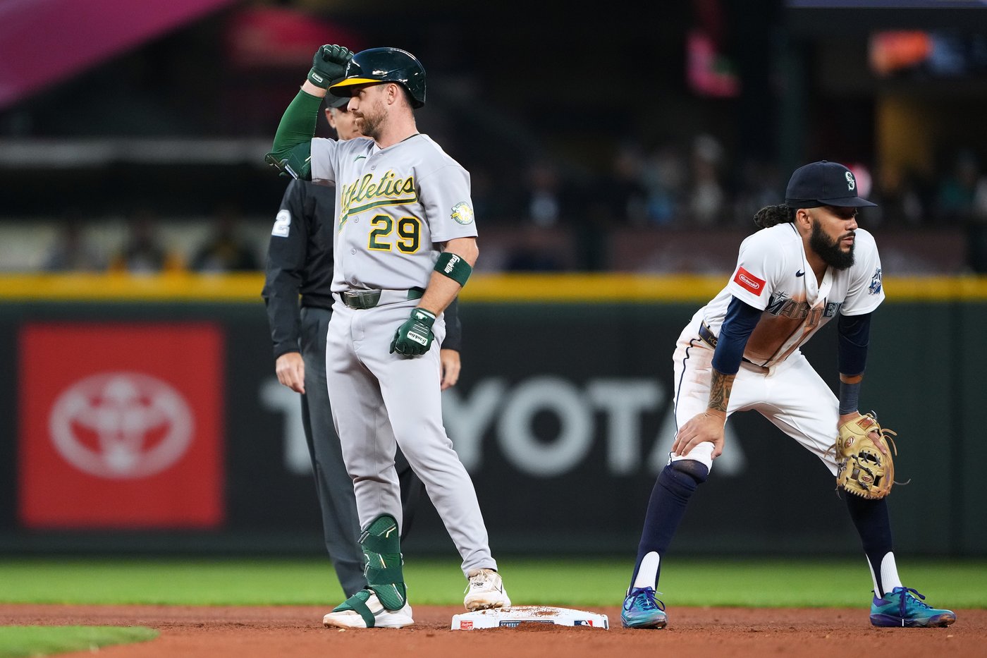 Springs throws 7 shutout innings, Muncy homers as A's beat Mariners 6-2 | iNFOnews.ca
