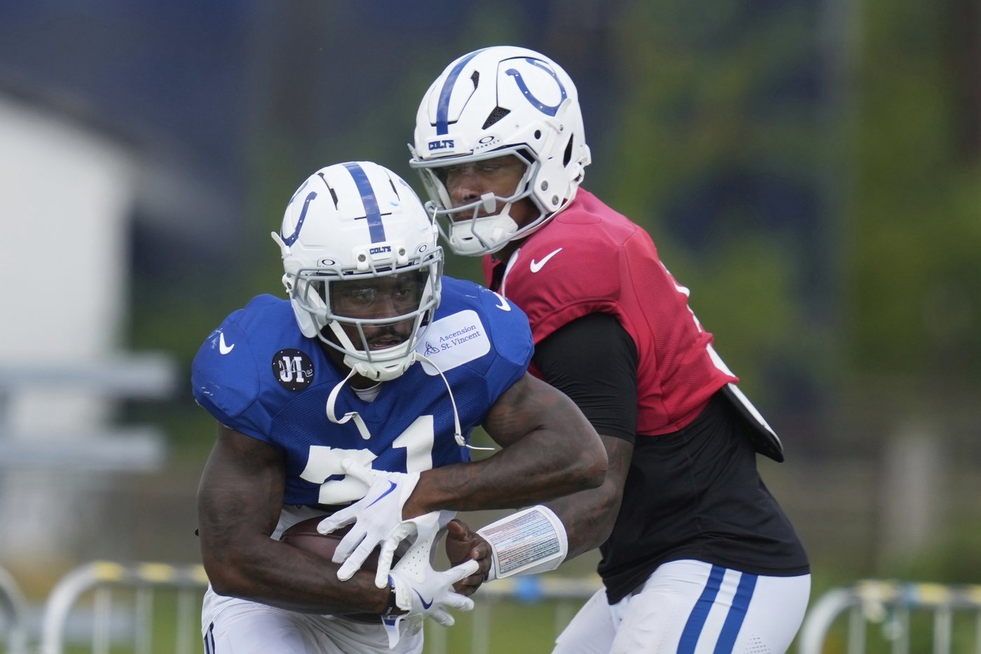 Love's absence, Colts QB battle are feature attractions of joint practice with Packers | iNFOnews.ca