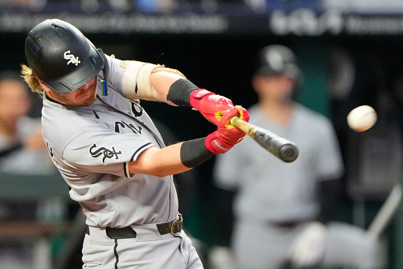 Meidroth, Grichuk hit 3-run shots, White Sox beat Royals 14-11 to remain a game back in AL Central | iNFOnews.ca Meidroth, Grichuk hit 3-run shots, White Sox beat Royals 14-11 to remain a game back in AL Central | iNFOnews.ca