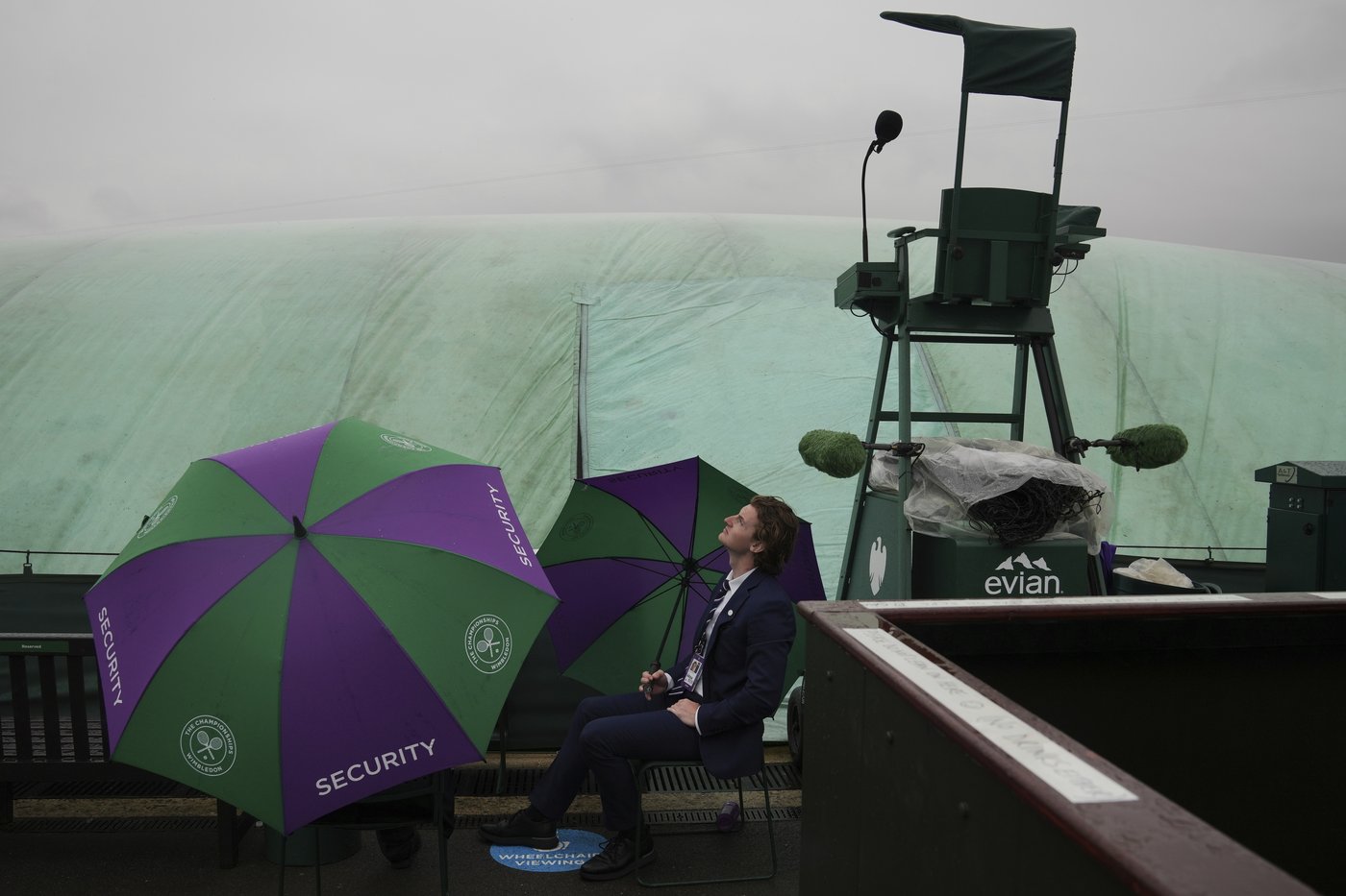 Photos show the rain on Day 3 after the Wimbledon heatwave | iNFOnews.ca