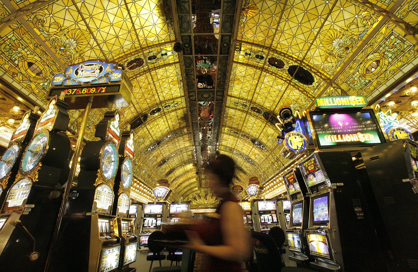 Las Vegas will blow a kiss goodbye - literally - to the Tropicana with a flashy casino implosion | iNFOnews.ca
