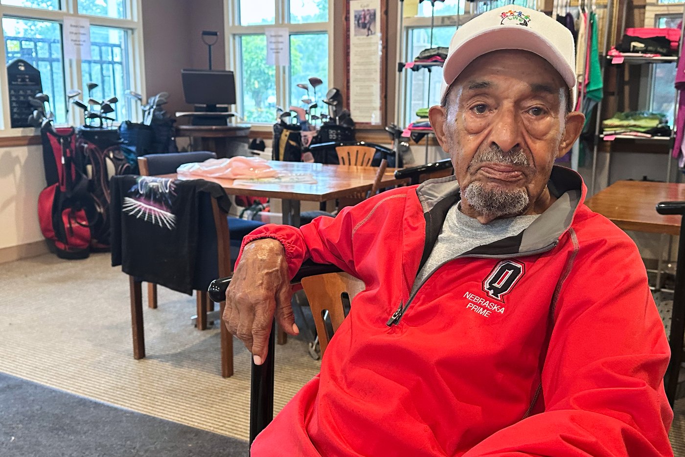 103-year-old Omaha man discovers passion for golf late in life, still chases birdies and beats pals | iNFOnews.ca 103-year-old Omaha man discovers passion for golf late in life, still chases birdies and beats pals | iNFOnews.ca