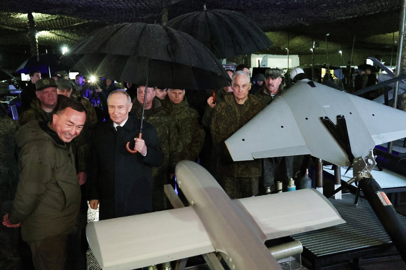 Putin observes military drills in the Urals involving troops from China and other nations | iNFOnews.ca