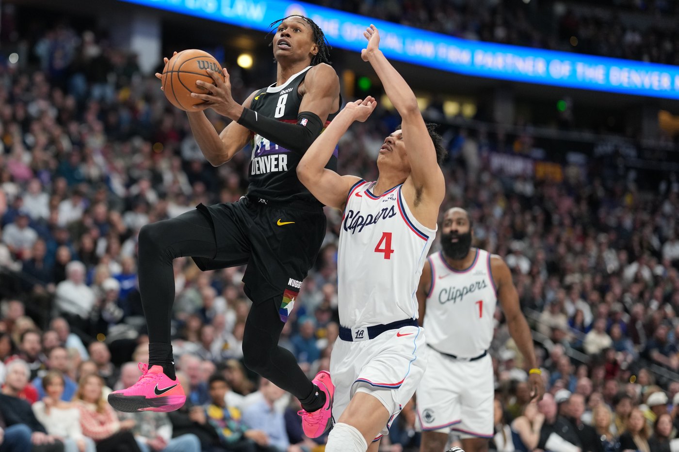 Nikola Jokic returns from knee injury to lead Nuggets past Clippers, 122-109 | iNFOnews.ca Nikola Jokic returns from knee injury to lead Nuggets past Clippers, 122-109 | iNFOnews.ca