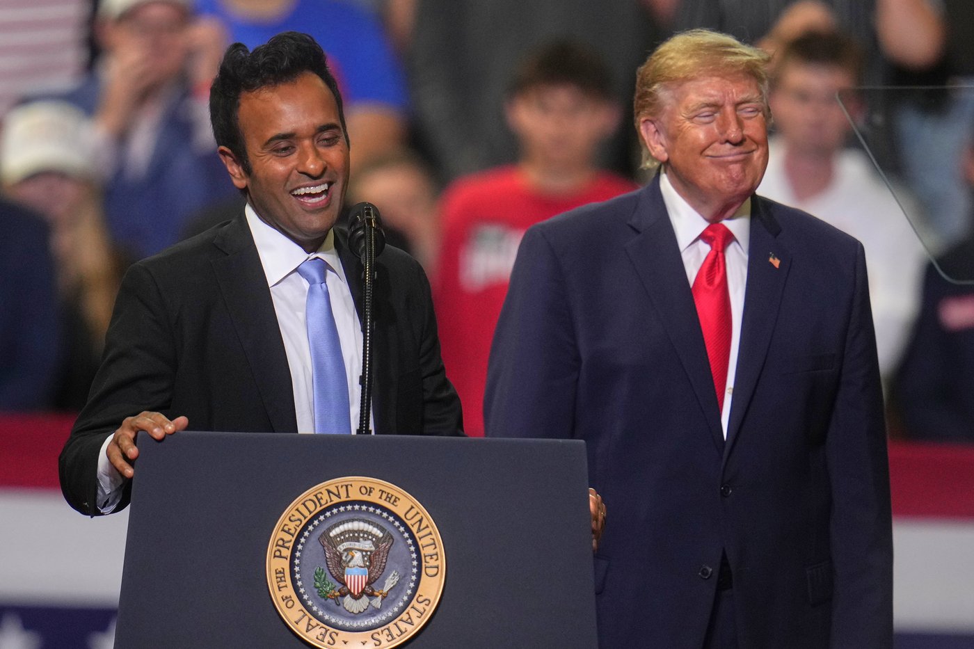 Trump attacks immigrants from Somalia and Haiti while rallying in Ohio for Republican candidates | iNFOnews.ca