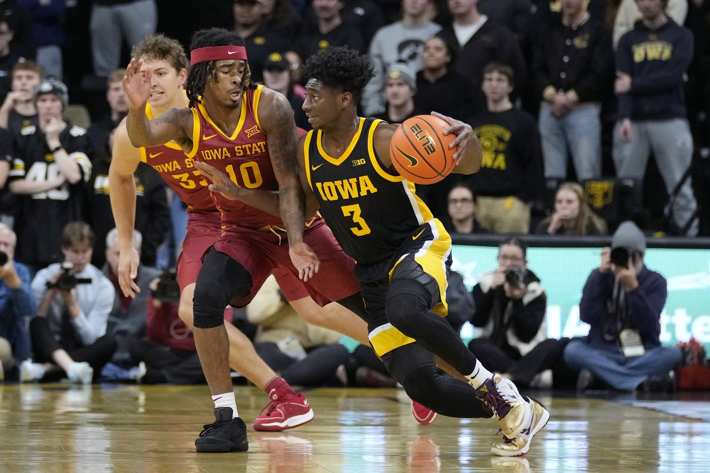 Jones, Jefferson help No. 3 Iowa State rally past Iowa, 89-80 | iNFOnews.ca