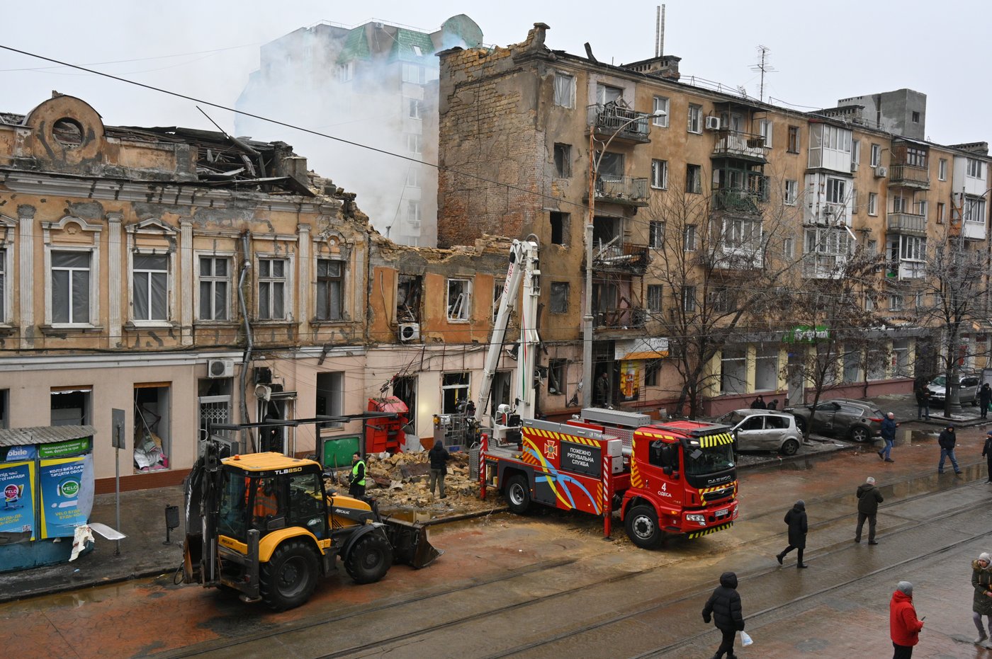 Russian drones kill 3 and wound children in Ukraine as Zelenskyy urges speedier diplomacy | iNFOnews.ca Russian drones kill 3 and wound children in Ukraine as Zelenskyy urges speedier diplomacy | iNFOnews.ca