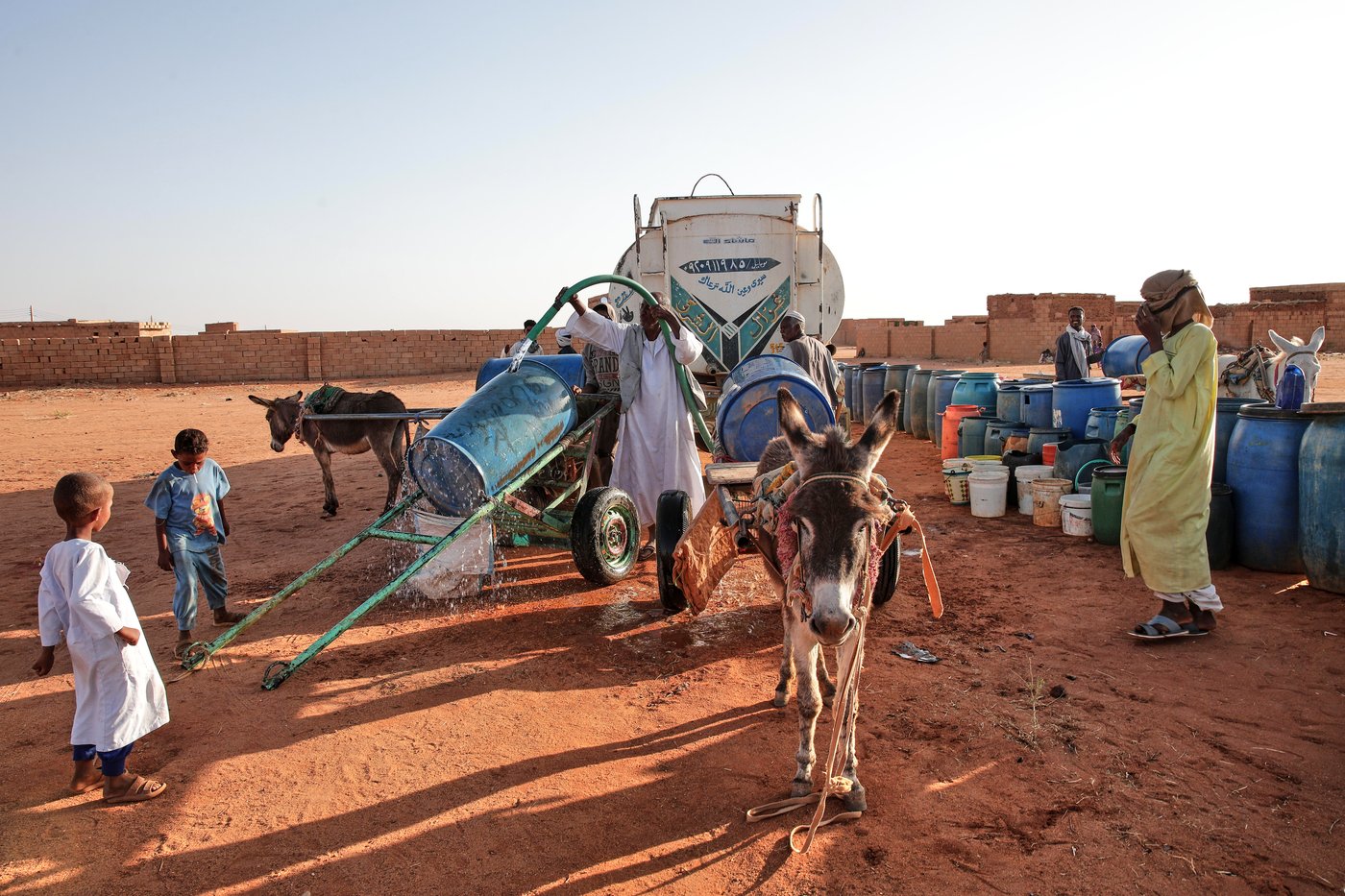 Famine is threatening more of war-torn Sudan’s Darfur region as an attack in the south kills 22 | iNFOnews.ca