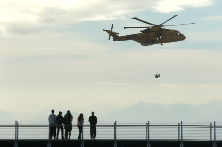 Search for six after charter boat sinks in Strait of Georgia off B.C., four rescued | iNFOnews.ca