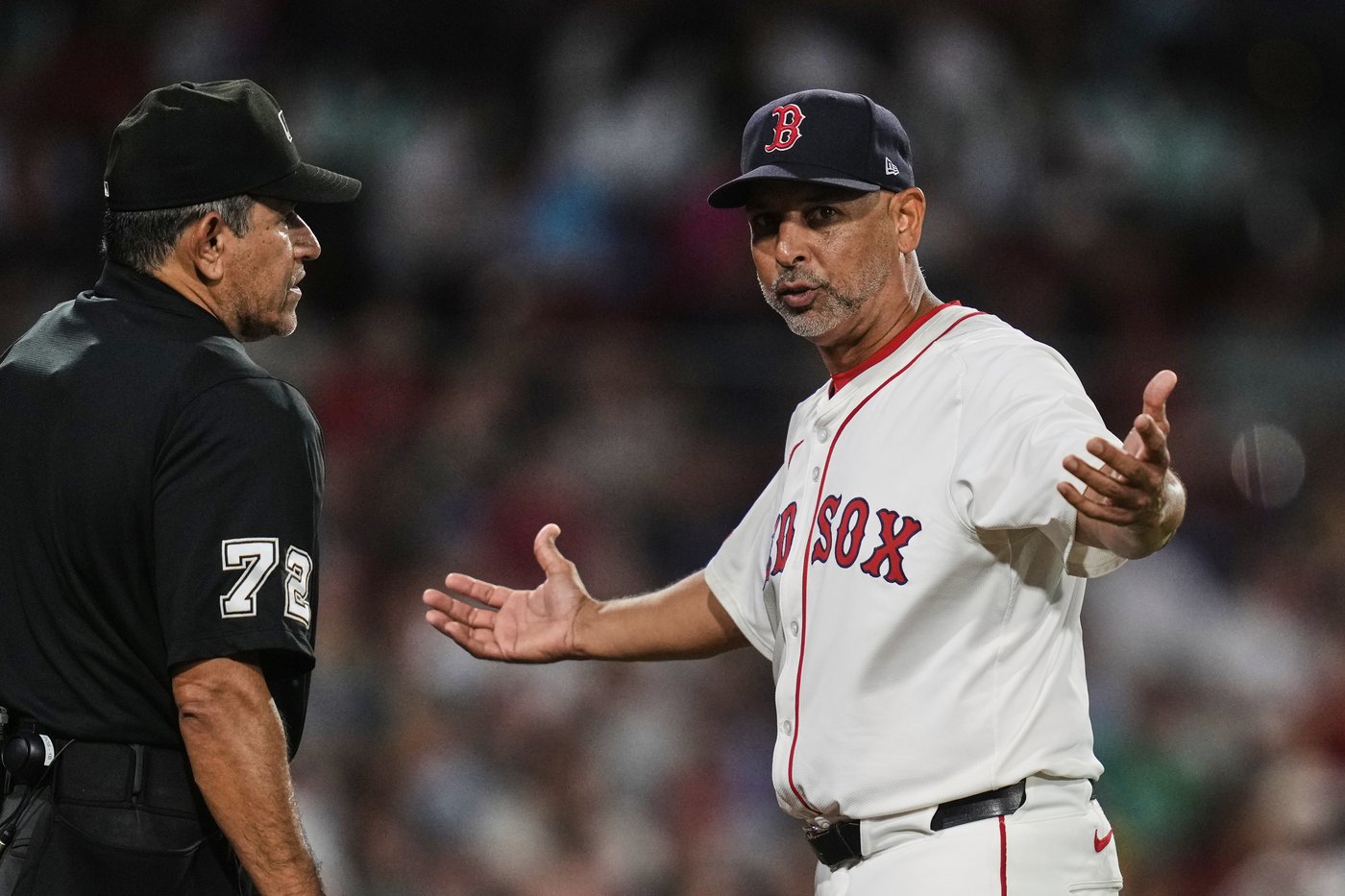 Red Sox hit 3 home runs, power past Rockies 9-3 to post 4th straight victory | iNFOnews.ca