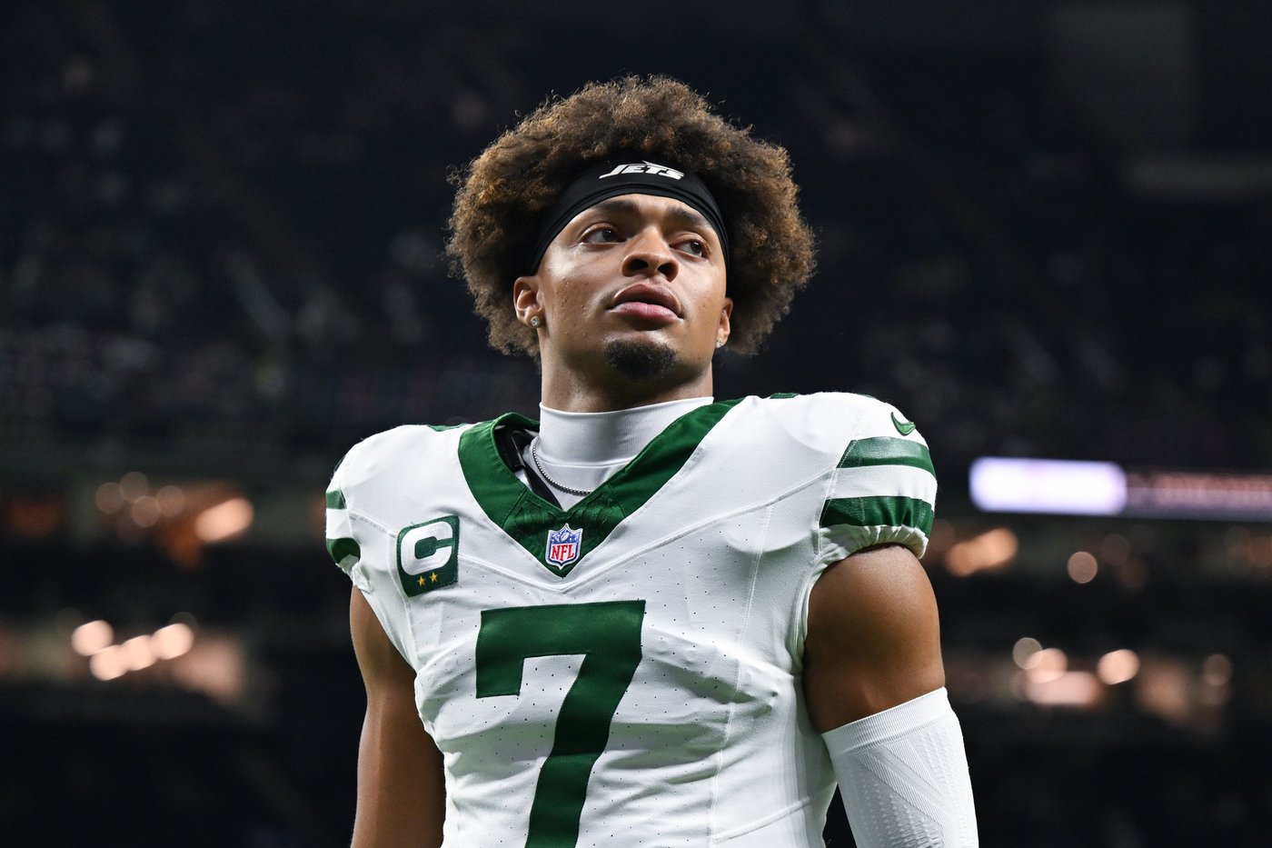 Jets place QB Justin Fields on injured reserve, ending disappointing season | iNFOnews.ca