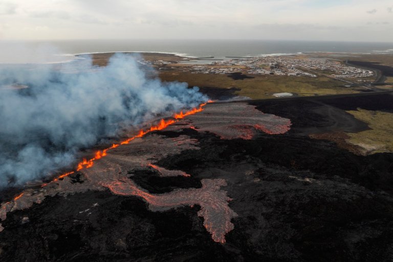 In Iceland, a town still shaken by volcanic eruptions tries to recover | iNFOnews.ca