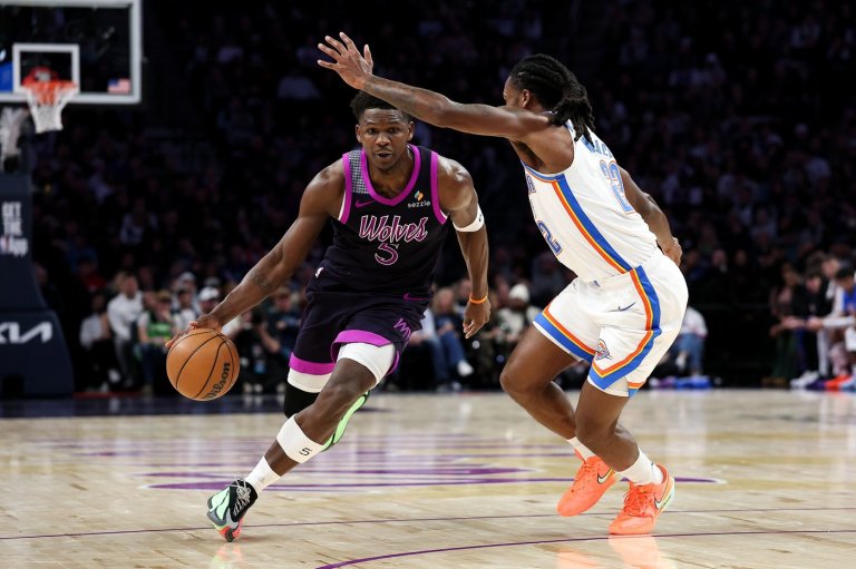 Timberwolves hand the Thunder their 3rd loss, 112-107, after Edwards takes over down the stretch | iNFOnews.ca