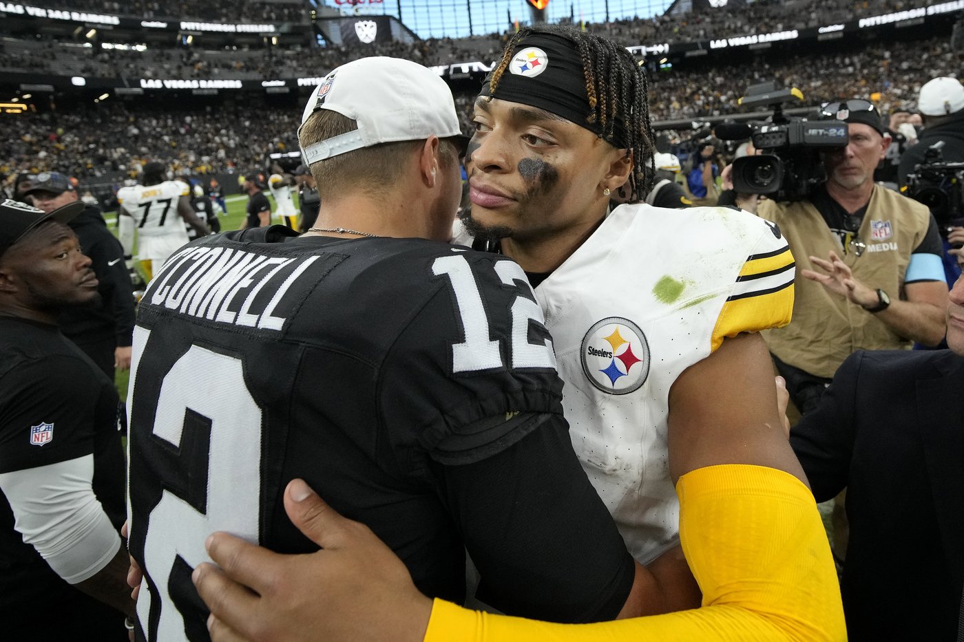 Raiders waste chance to even record and get fresh start in mistake-filled loss to Steelers | iNFOnews.ca Raiders waste chance to even record and get fresh start in mistake-filled loss to Steelers | iNFOnews.ca