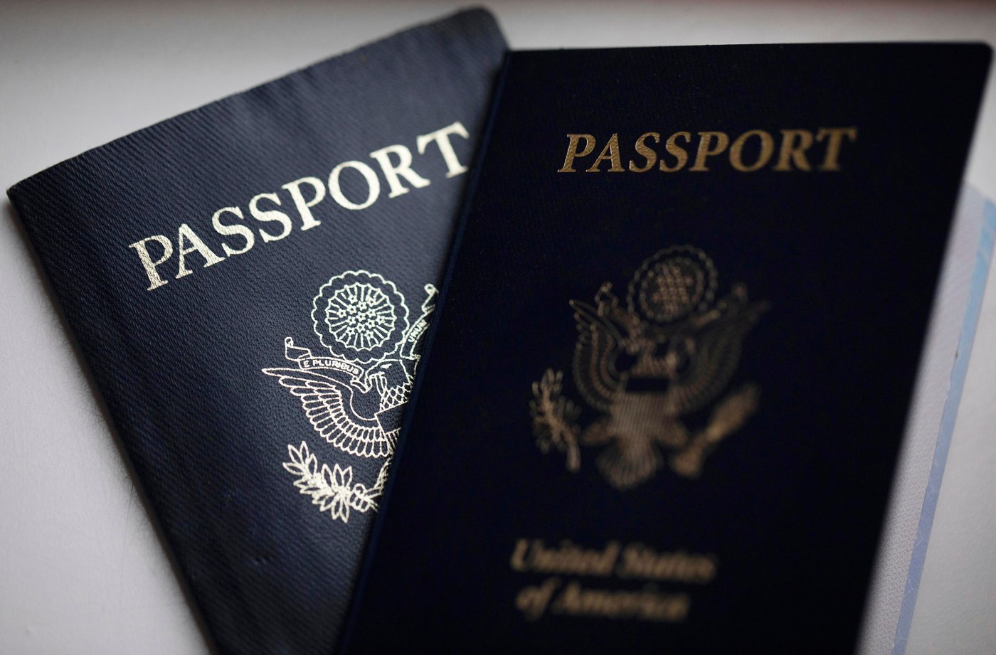 US will start revoking passports for thousands of parents who owe child support, AP learns | iNFOnews.ca