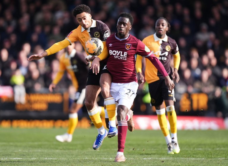 West Ham survives scare by third-tier Burton in FA Cup | iNFOnews.ca
