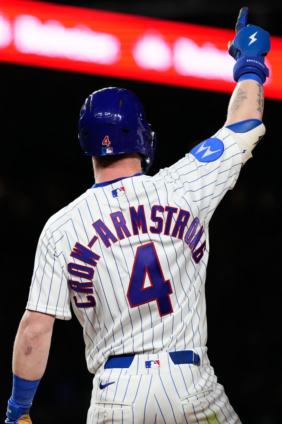 Cubs outfielder Pete Crow-Armstrong becomes 1st MLB player to hit for cycle this season | iNFOnews.ca