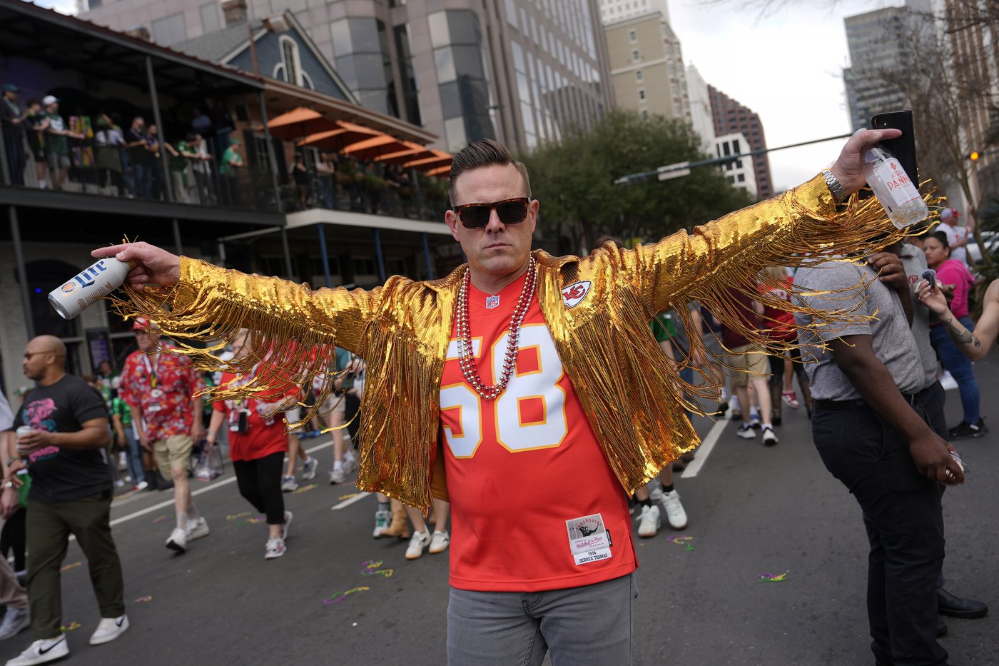 The Latest: Eagles spoil Chiefs' three-peat bid, win Super Bowl 40-22 | iNFOnews.ca