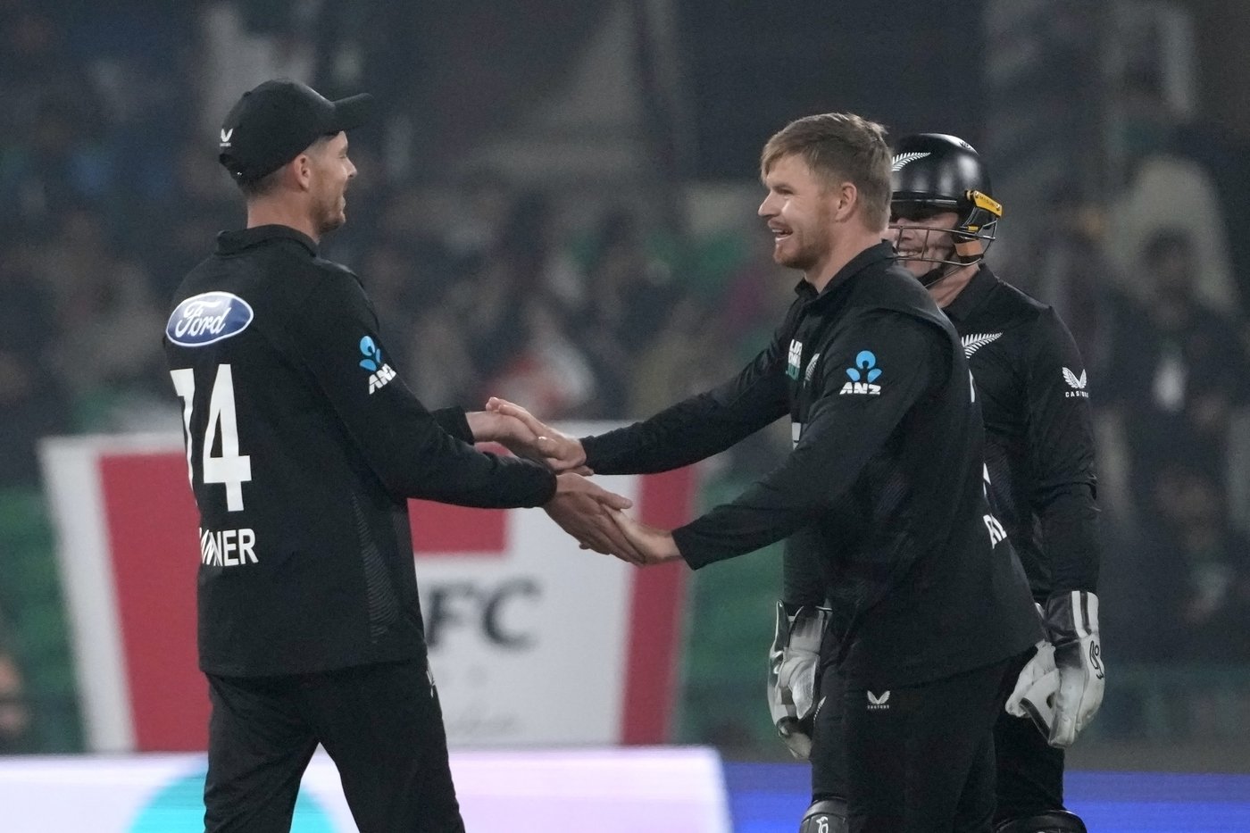 Phillips powers New Zealand's 78-run win over Pakistan ahead of Champions Trophy | iNFOnews.ca Phillips powers New Zealand's 78-run win over Pakistan ahead of Champions Trophy | iNFOnews.ca