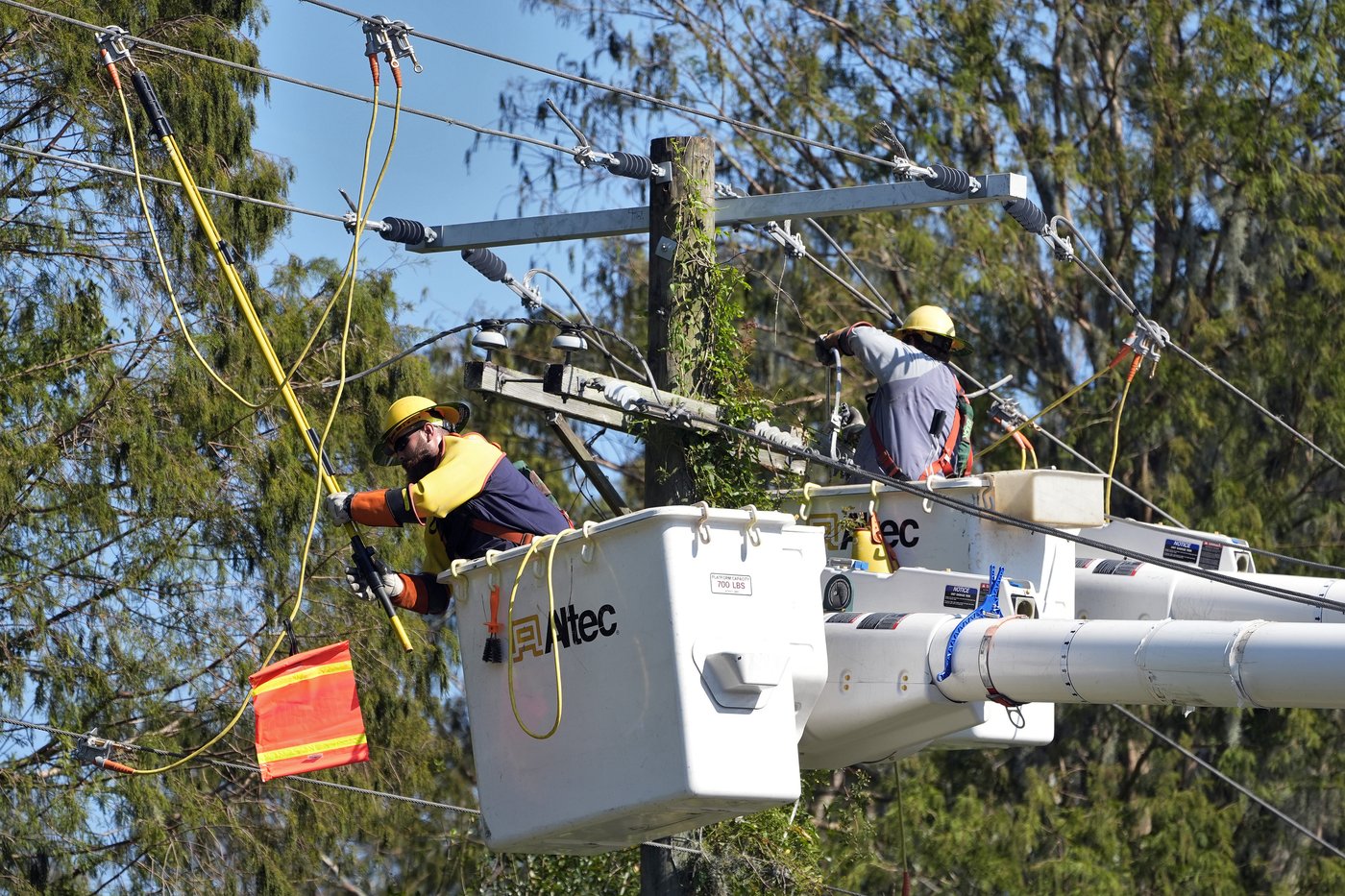 Florida returning to something like normal after Hurricane Milton | iNFOnews.ca Florida returning to something like normal after Hurricane Milton | iNFOnews.ca