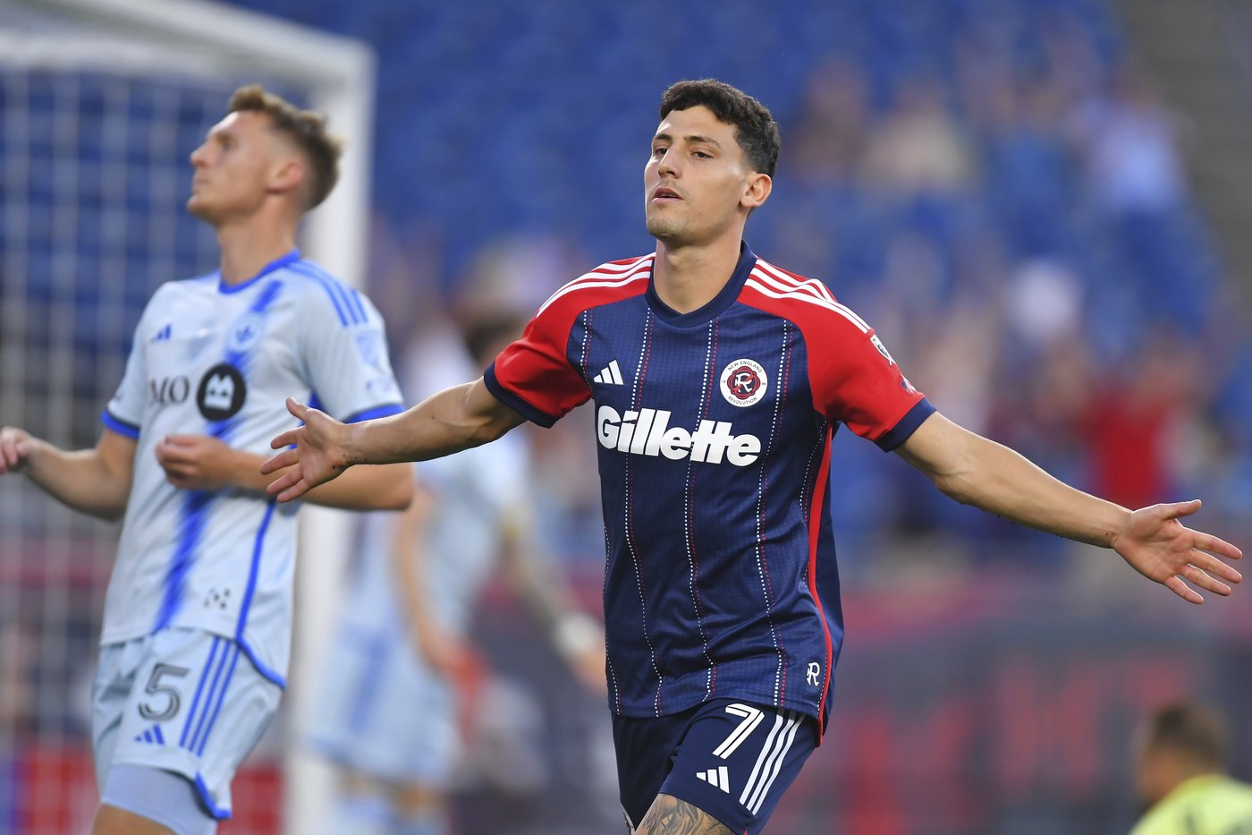 Owusu, Sealy and Escobar score goals as Montreal beats Revolution, snaps 4-game winless skid | iNFOnews.ca