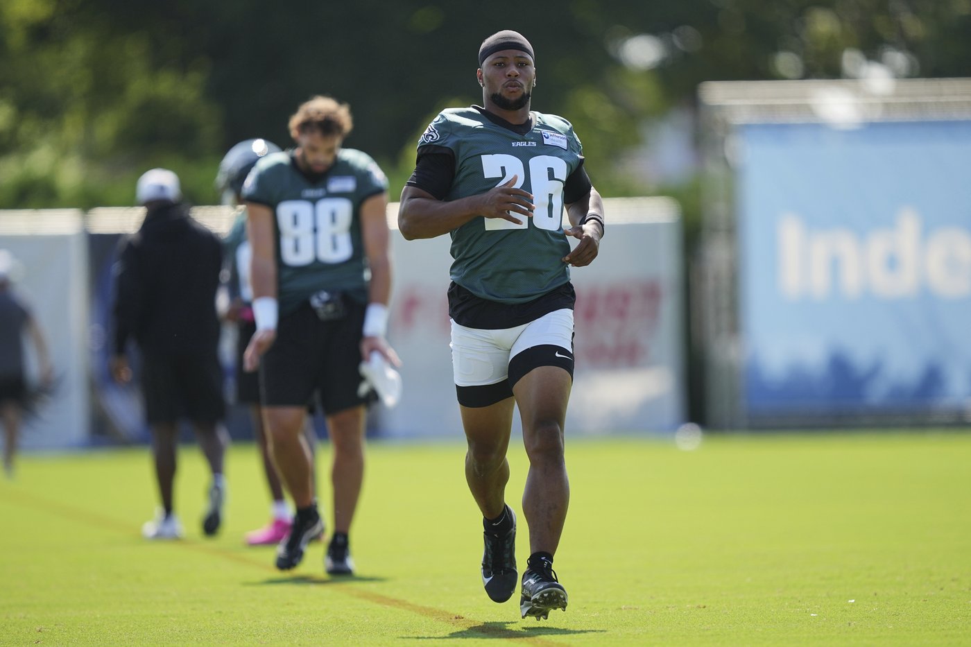 Eagles running back Saquon Barkley declines invitation to join Trump's sports council | iNFOnews.ca