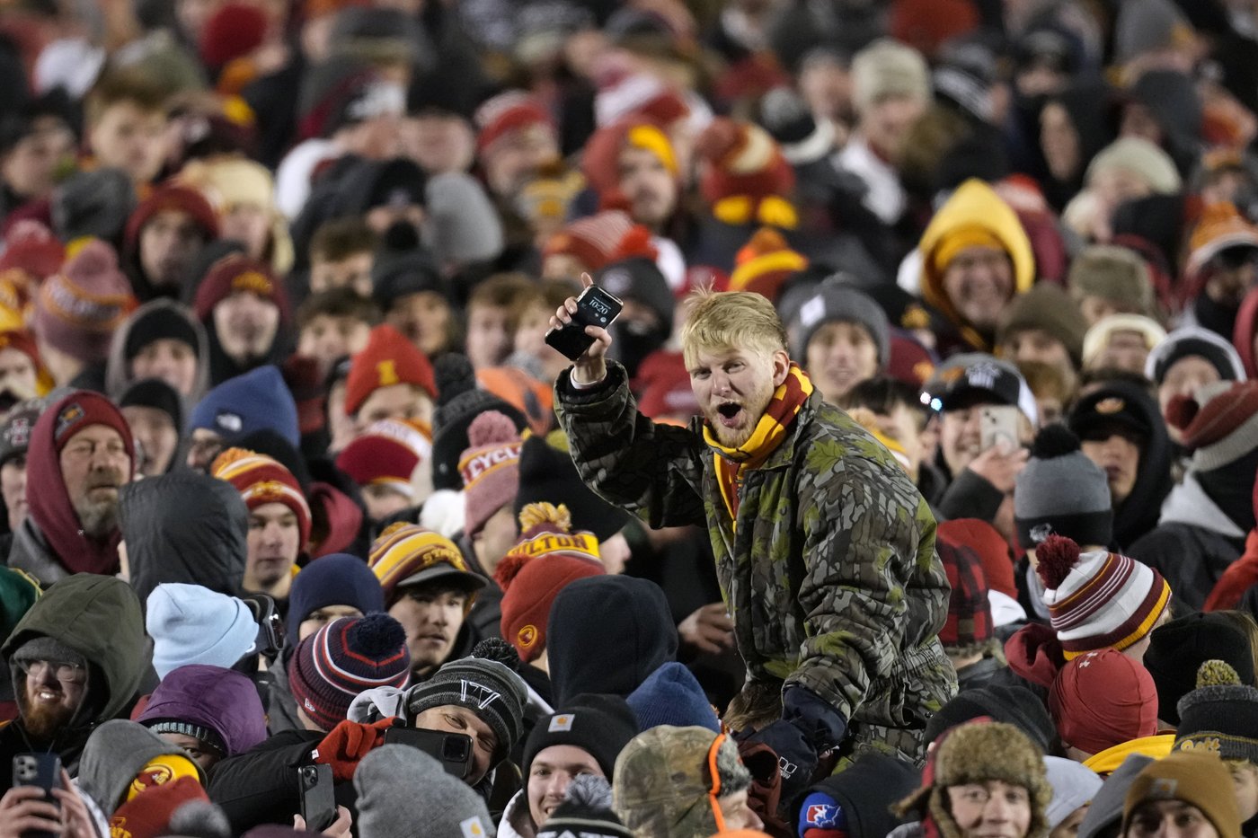 No. 17 Iowa St beats Wildcats 29-21 for first 10-win season, will play Sun Devils for Big 12 title | iNFOnews.ca No. 17 Iowa St beats Wildcats 29-21 for first 10-win season, will play Sun Devils for Big 12 title | iNFOnews.ca