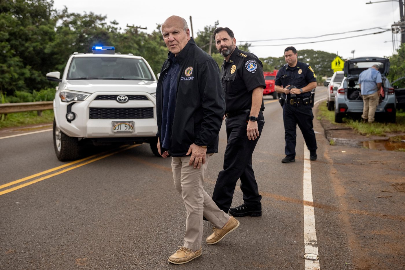 Historic Hawaii floods leave 2,000 people without power | iNFOnews.ca Historic Hawaii floods leave 2,000 people without power | iNFOnews.ca