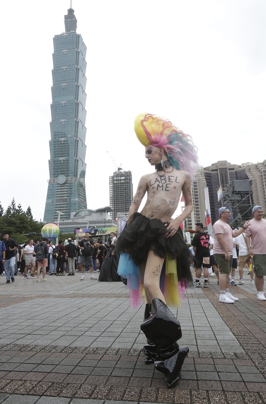 Thousands gather for colorful celebration at Taiwan Pride parade | iNFOnews.ca Thousands gather for colorful celebration at Taiwan Pride parade | iNFOnews.ca