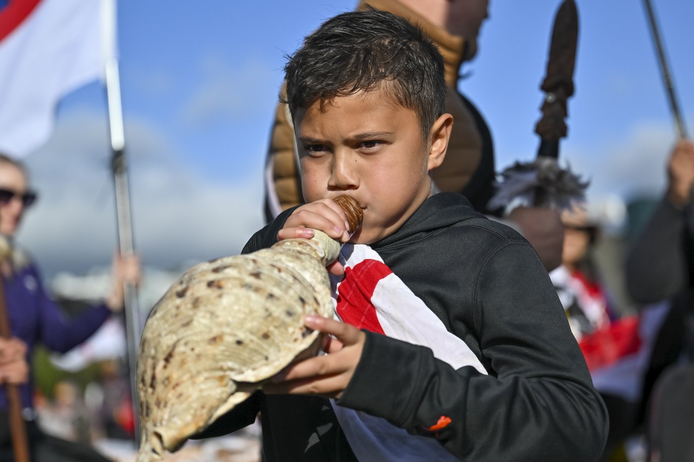 35,000 crowd New Zealand's Parliament grounds in support of Māori rights | iNFOnews.ca