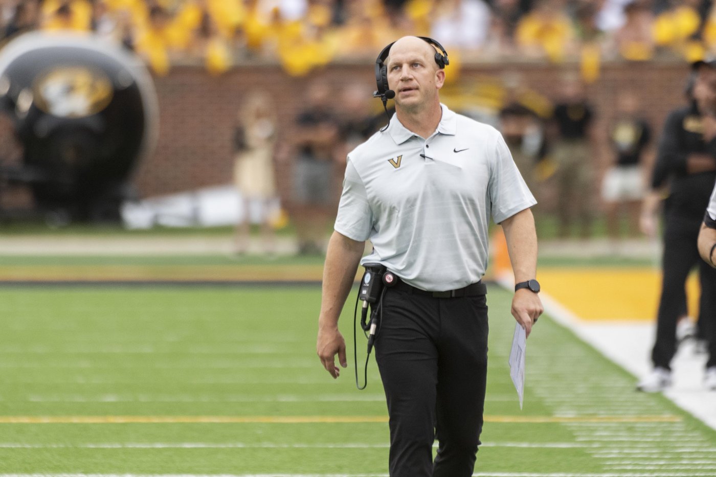 New No. 1 Alabama visits Vanderbilt after both had close games against Top 10 opponents | iNFOnews.ca