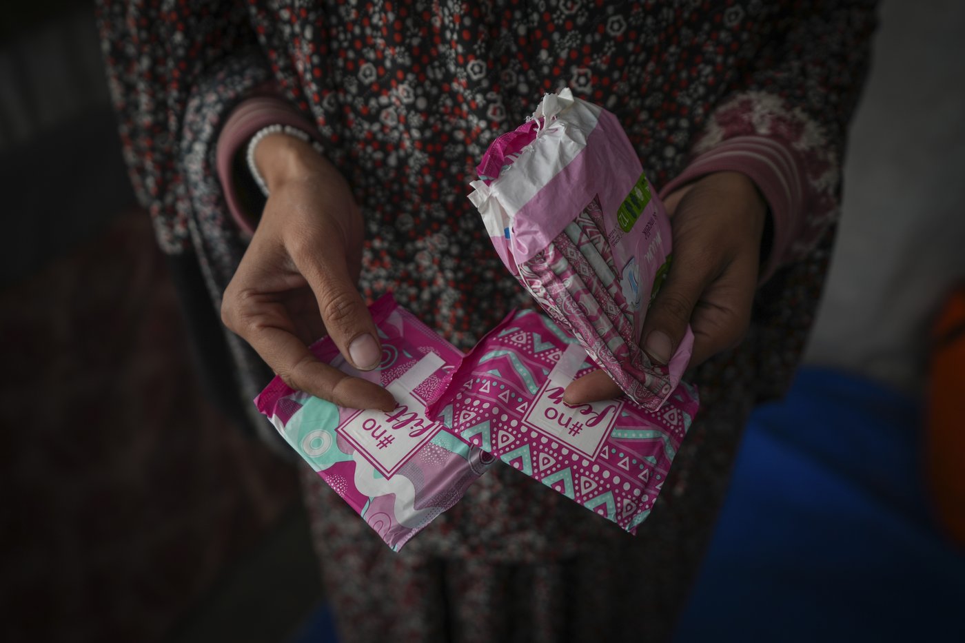 In Gaza's crowded tent camps, women wrestle with a life stripped of privacy | iNFOnews.ca