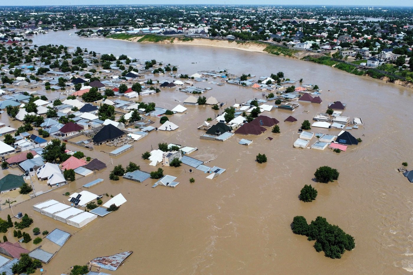 Nigeria warns of possible flooding as Cameroon releases water from dam | iNFOnews.ca