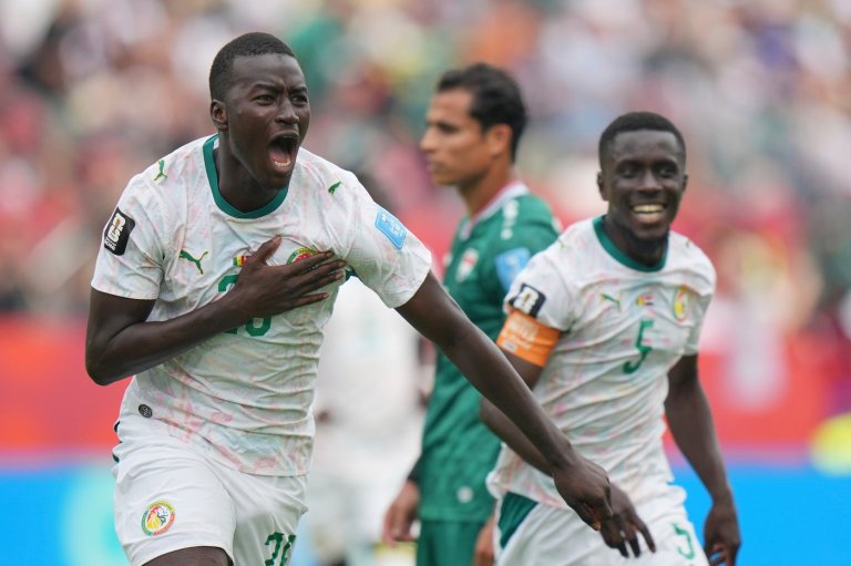 Senegal routs 10-man Iraq 5-0 to boost hopes of reaching World Cup knockout rounds | iNFOnews.ca