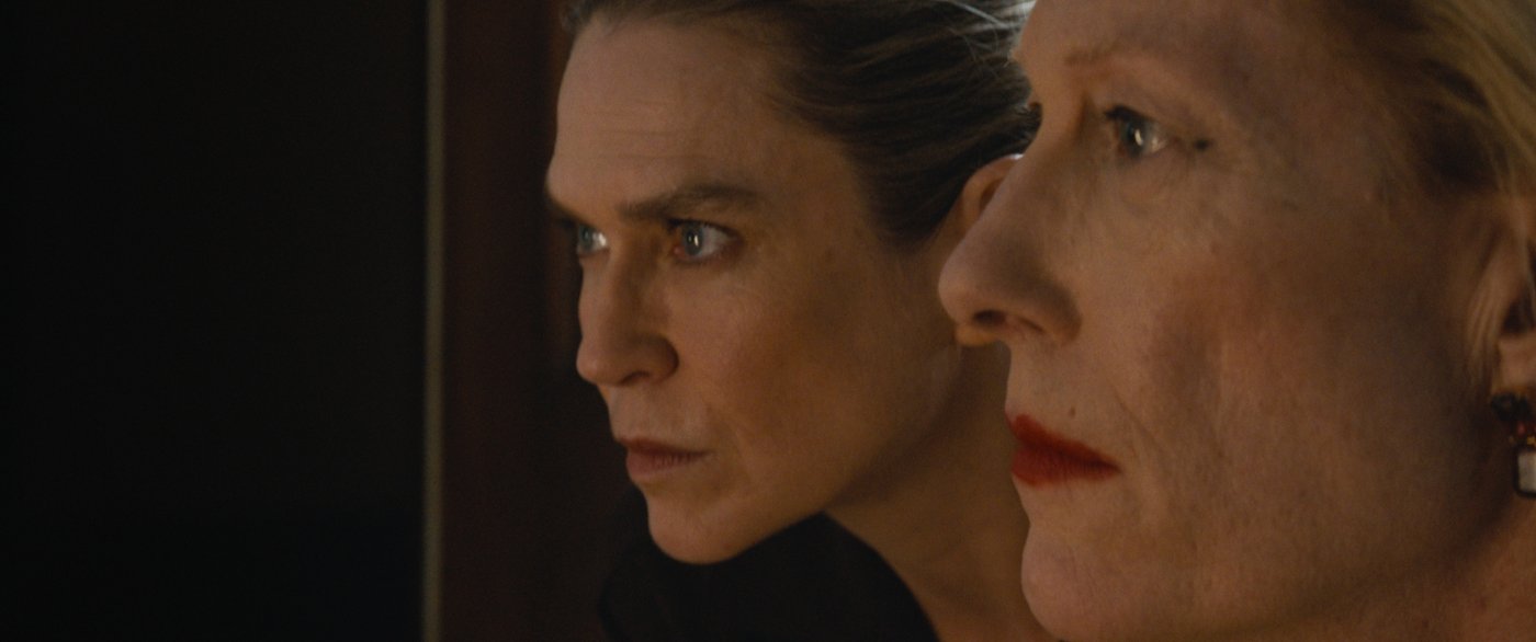 'I'd rather not moonwalk back into the closet': 'Neverman' spotlights transgender people's dementia fears | iNFOnews.ca