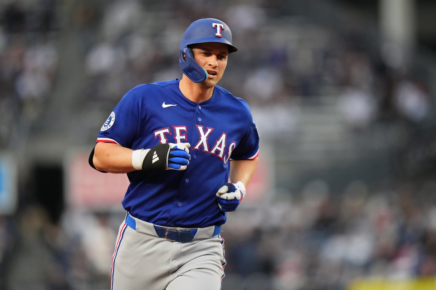 Rangers place struggling SS Corey Seager on 10-day IL with lower back inflammation | iNFOnews.ca
