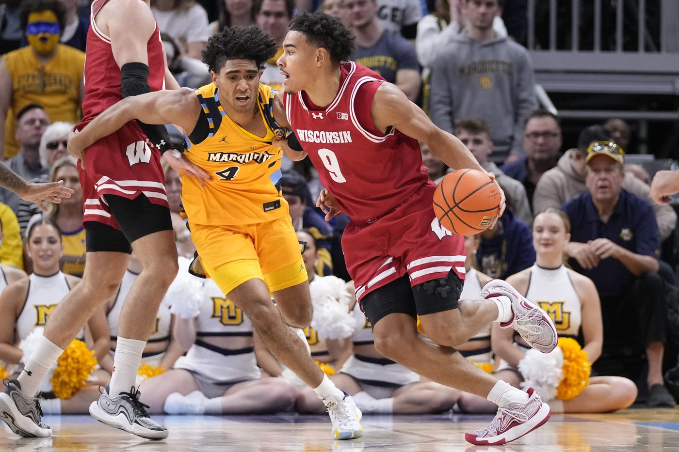 Jones scores 32 points to lead No. 5 Marquette past No. 11 Wisconsin, 88-74 | iNFOnews.ca
