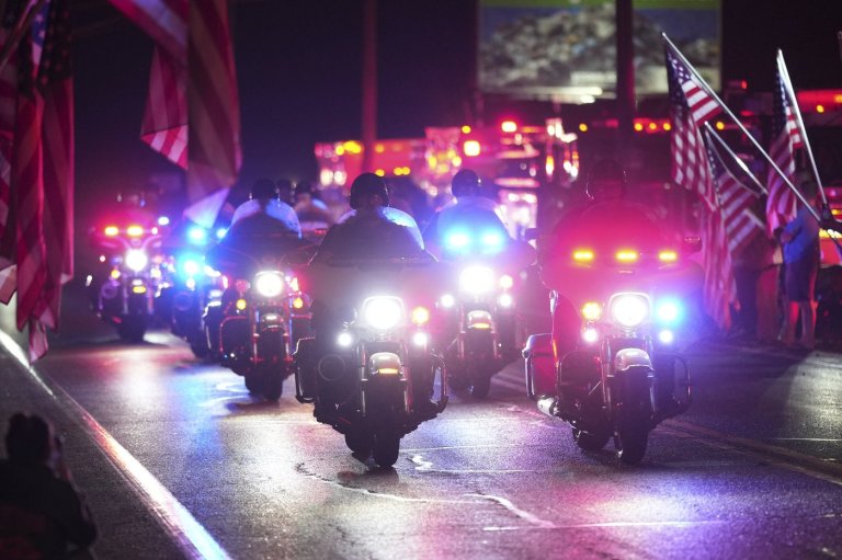 Police gather for funeral of 3 Pennsylvania detectives ambushed by gunman | iNFOnews.ca