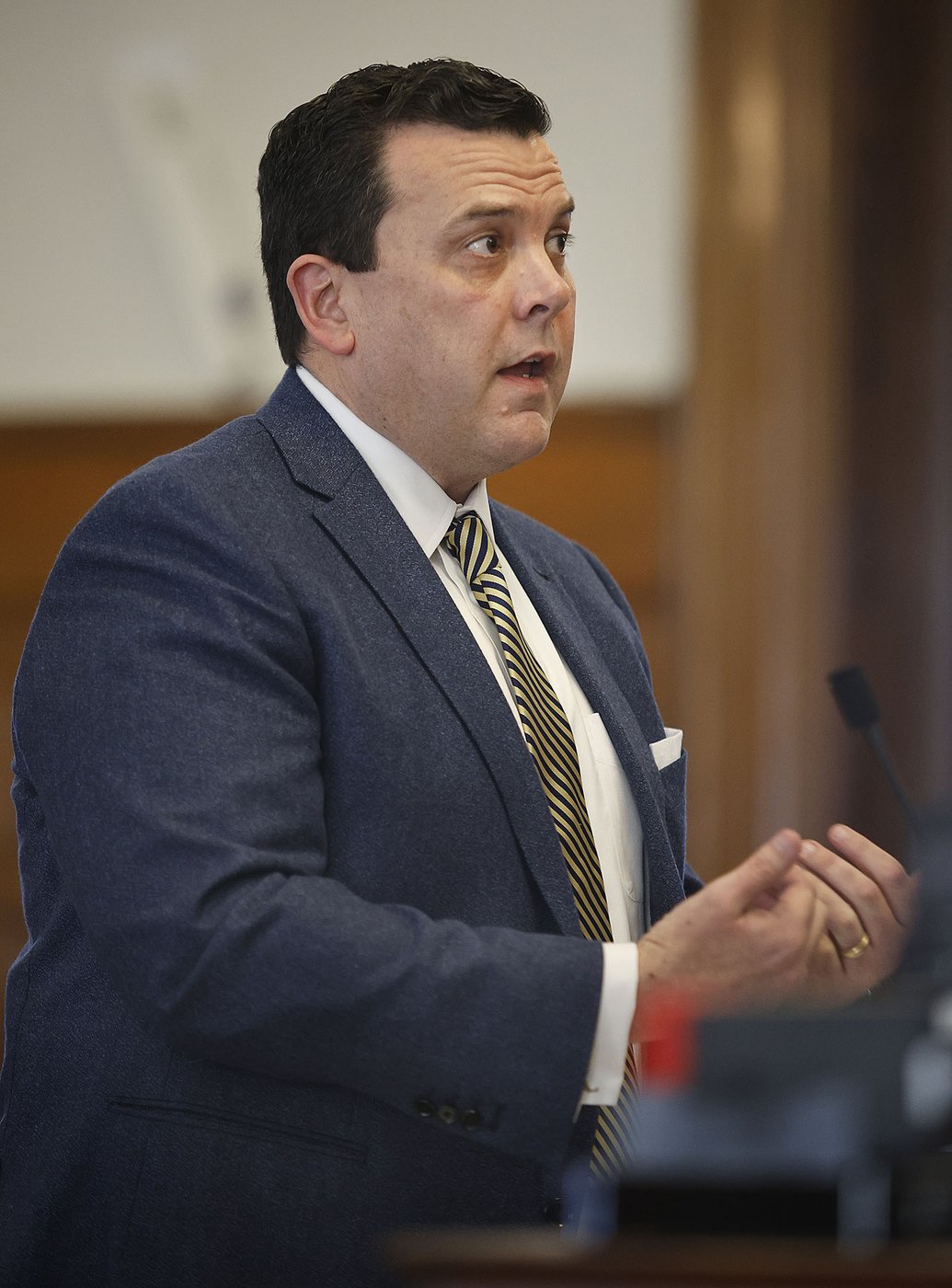 Judge sets trial date for Massachusetts man charged with killing his wife | iNFOnews.ca