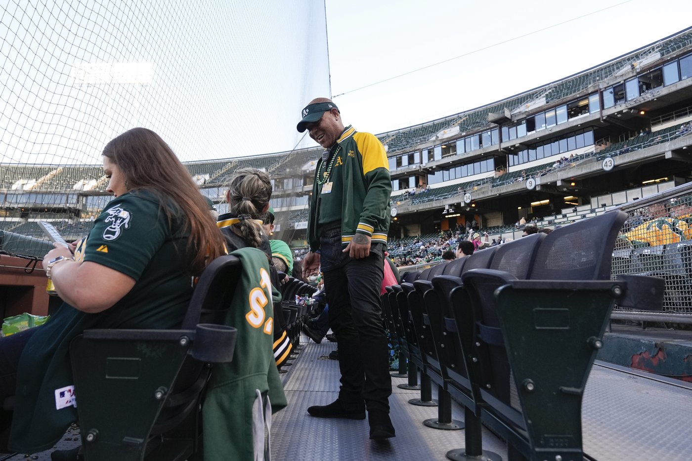 Coliseum employees who became familiar faces brace for what's next as A's move to Sacramento | iNFOnews.ca