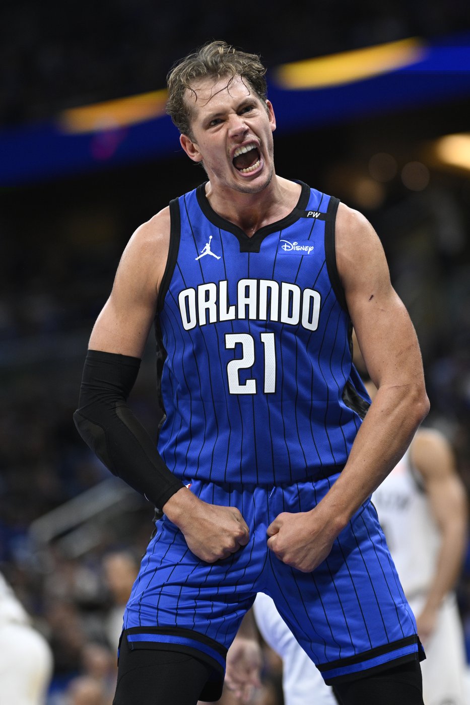 Franz Wagner scores 29 points, Magic beat Nets 116-101 in home opener | iNFOnews.ca