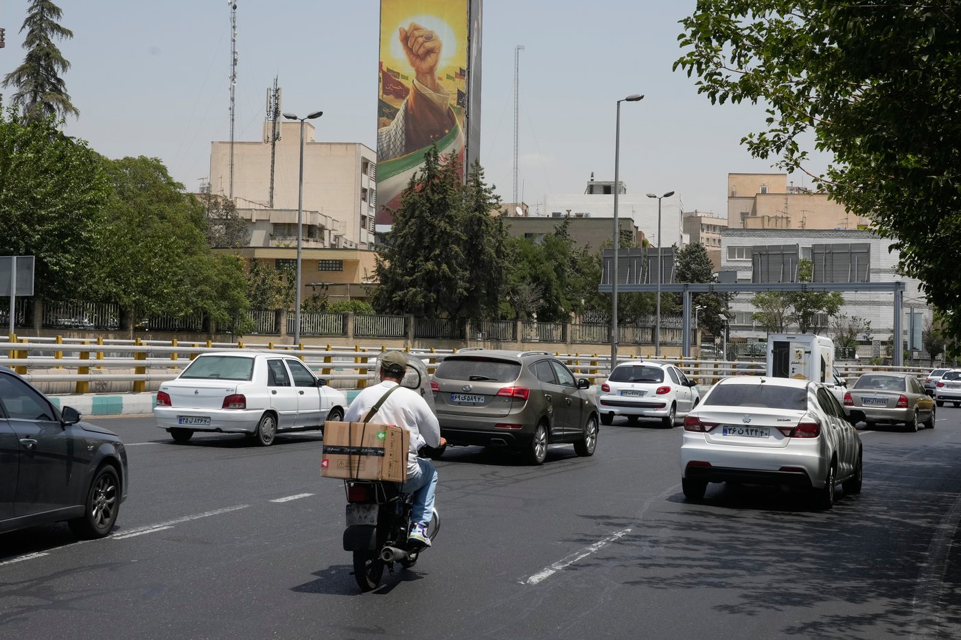 Iran-backed Houthis fire missiles at Saudi Arabia in response to airstrikes in Yemen | iNFOnews.ca Iran-backed Houthis fire missiles at Saudi Arabia in response to airstrikes in Yemen | iNFOnews.ca