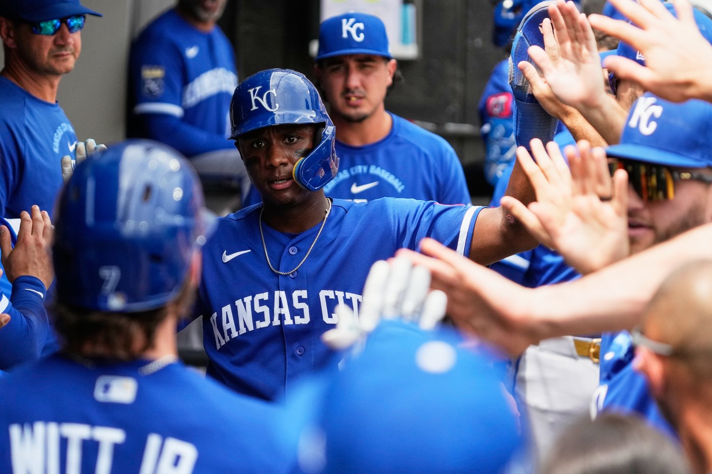 Carter Jensen extends his hitting streak as the Royals avoid sweep in 5-4 win over the White Sox | iNFOnews.ca