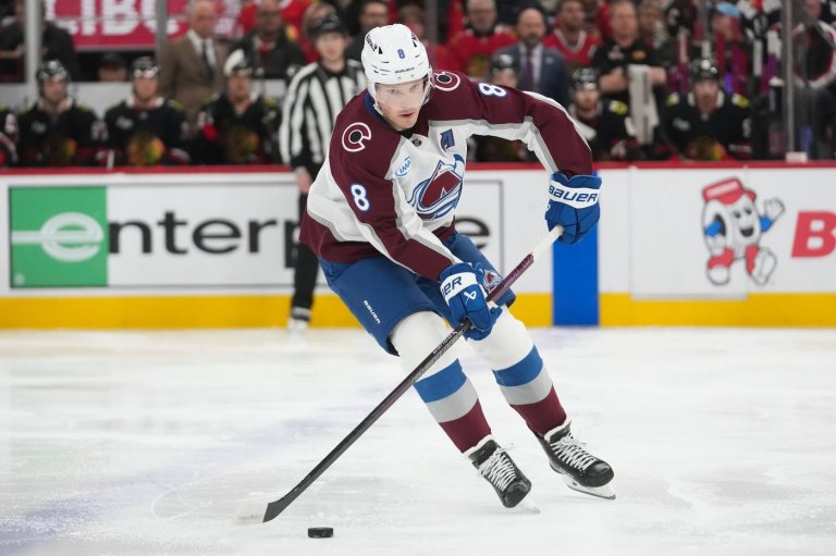 Avalanche become first NHL team to clinch a playoff spot this season | iNFOnews.ca