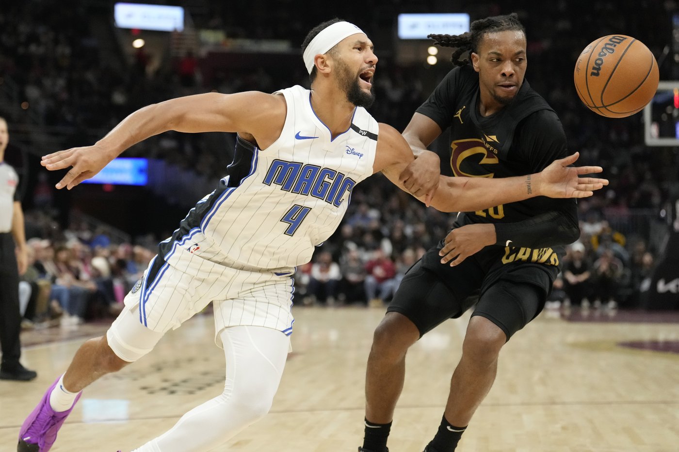 Garland scores 25 points, Cavaliers improve to 6-0 with 120-109 win over Banchero-less Magic | iNFOnews.ca