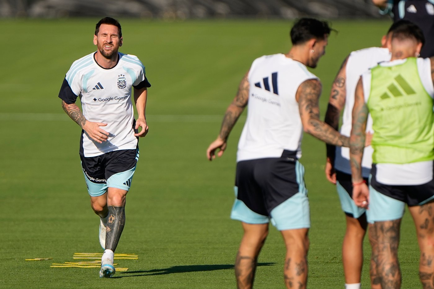 Scaloni: 'The whole planet' awaits Messi's 200th cap as Argentina opens World Cup against Algeria | iNFOnews.ca