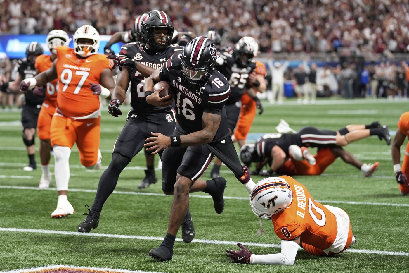 No. 13 South Carolina plays 'Beamerball' to perfection to beat Virginia Tech 24-11 in opener | iNFOnews.ca No. 13 South Carolina plays 'Beamerball' to perfection to beat Virginia Tech 24-11 in opener | iNFOnews.ca