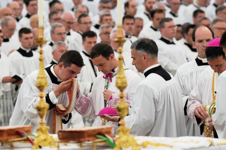 What to know about the breakaway traditionalist Catholics defying Pope Leo XIV | iNFOnews.ca