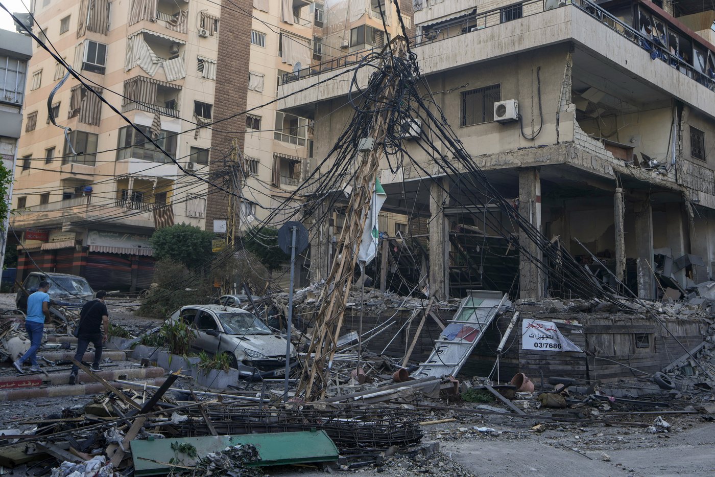 Middle East latest: Israel strikes Gaza and southern Beirut as attacks intensify | iNFOnews.ca
